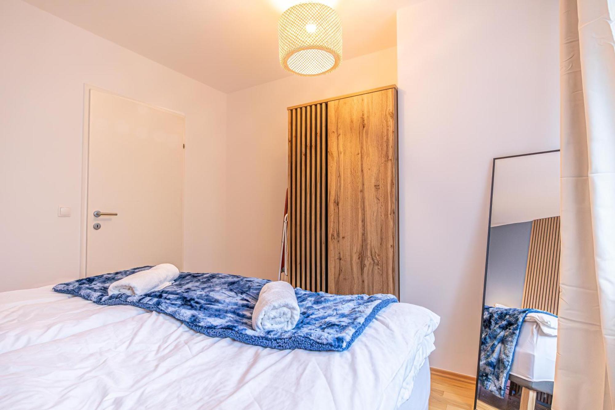 Superb Fully Equipped Apartment, 9 Min To City Center Via Metro Відень Екстер'єр фото