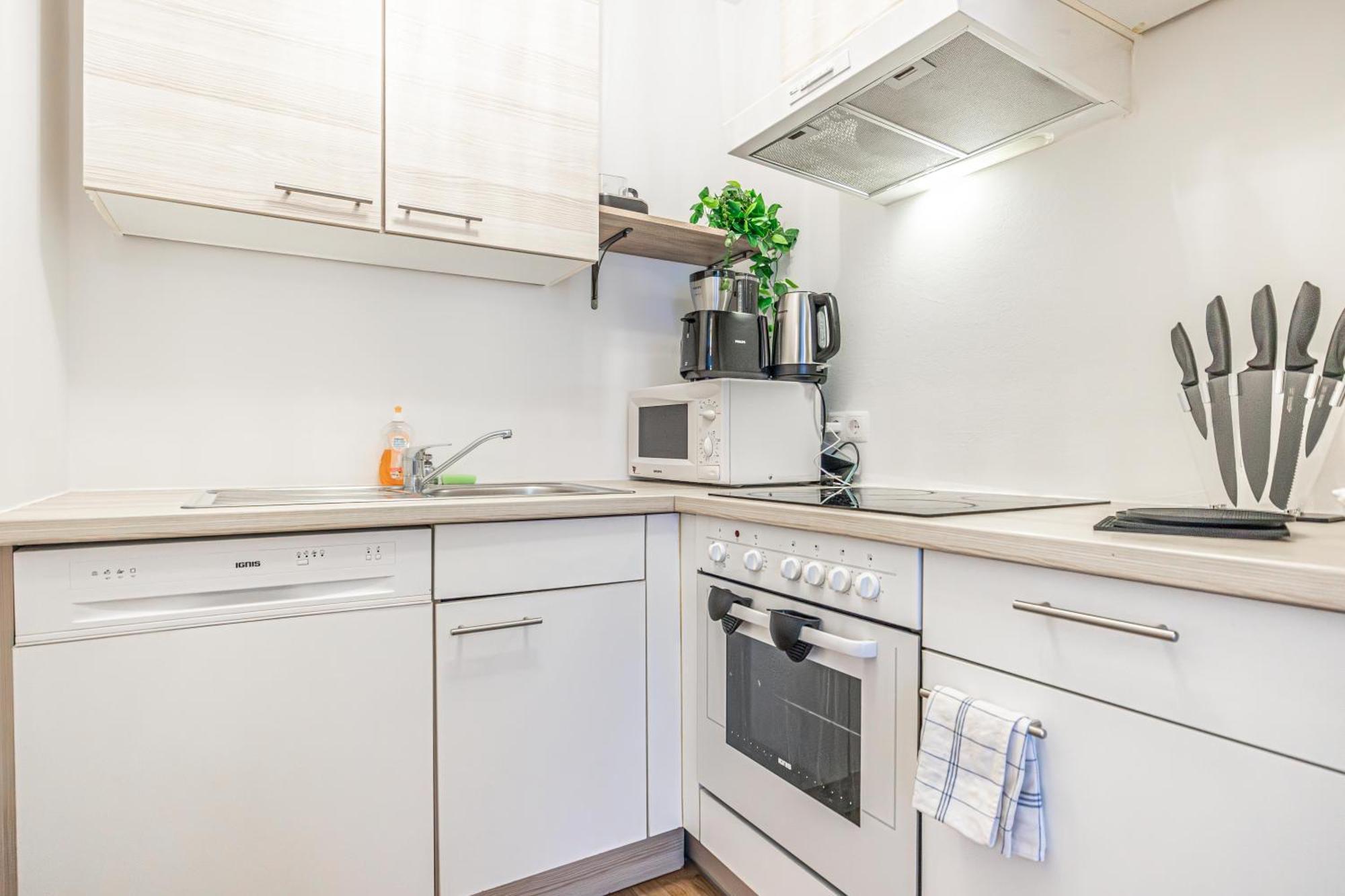 Superb Fully Equipped Apartment, 9 Min To City Center Via Metro Відень Екстер'єр фото
